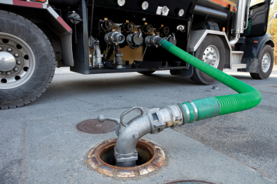 3040 POLYURETHANE DROP HOSE FOR SUCTION AND DELIVERY OF GASOLINE AND ALTERNATIVE FUELS - SΩ by Jason Industrial